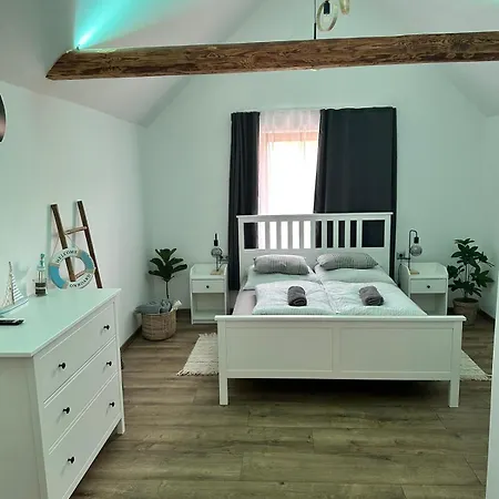 Apartament Somlo Eden *